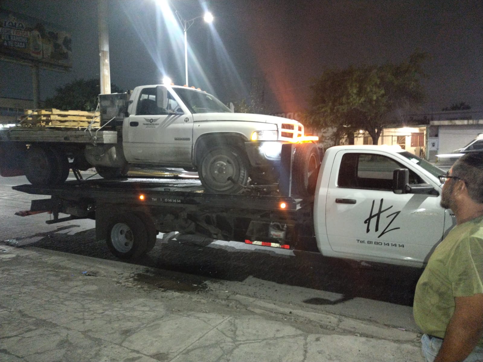 Servicio de grúas de plataforma seguras en Monterrey