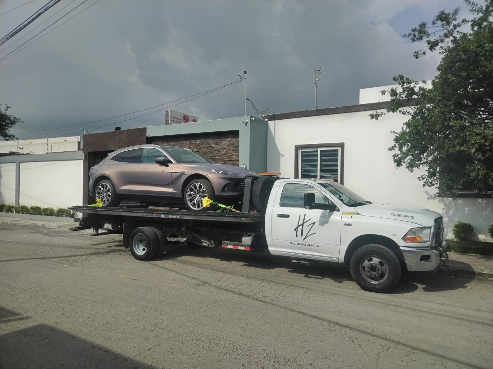 Cobertura local grúas García y Apodaca